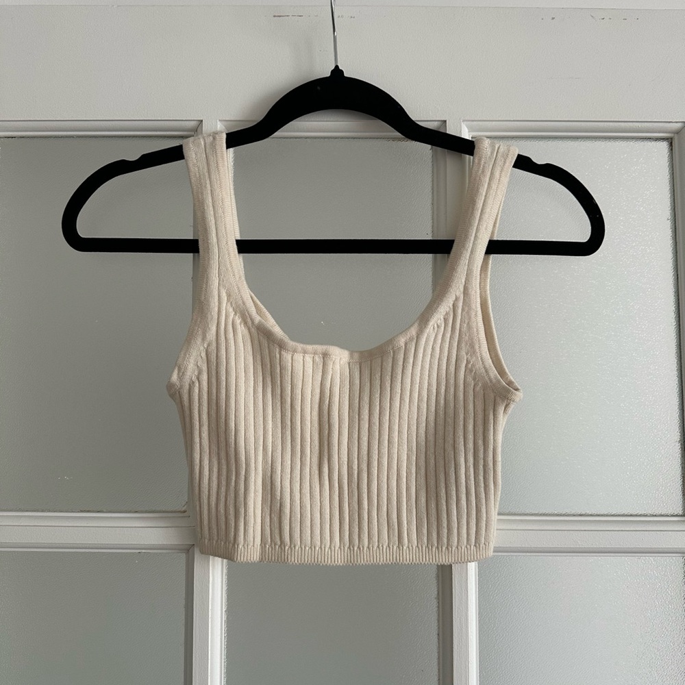 Aritzia Wilfred Manila Tank
